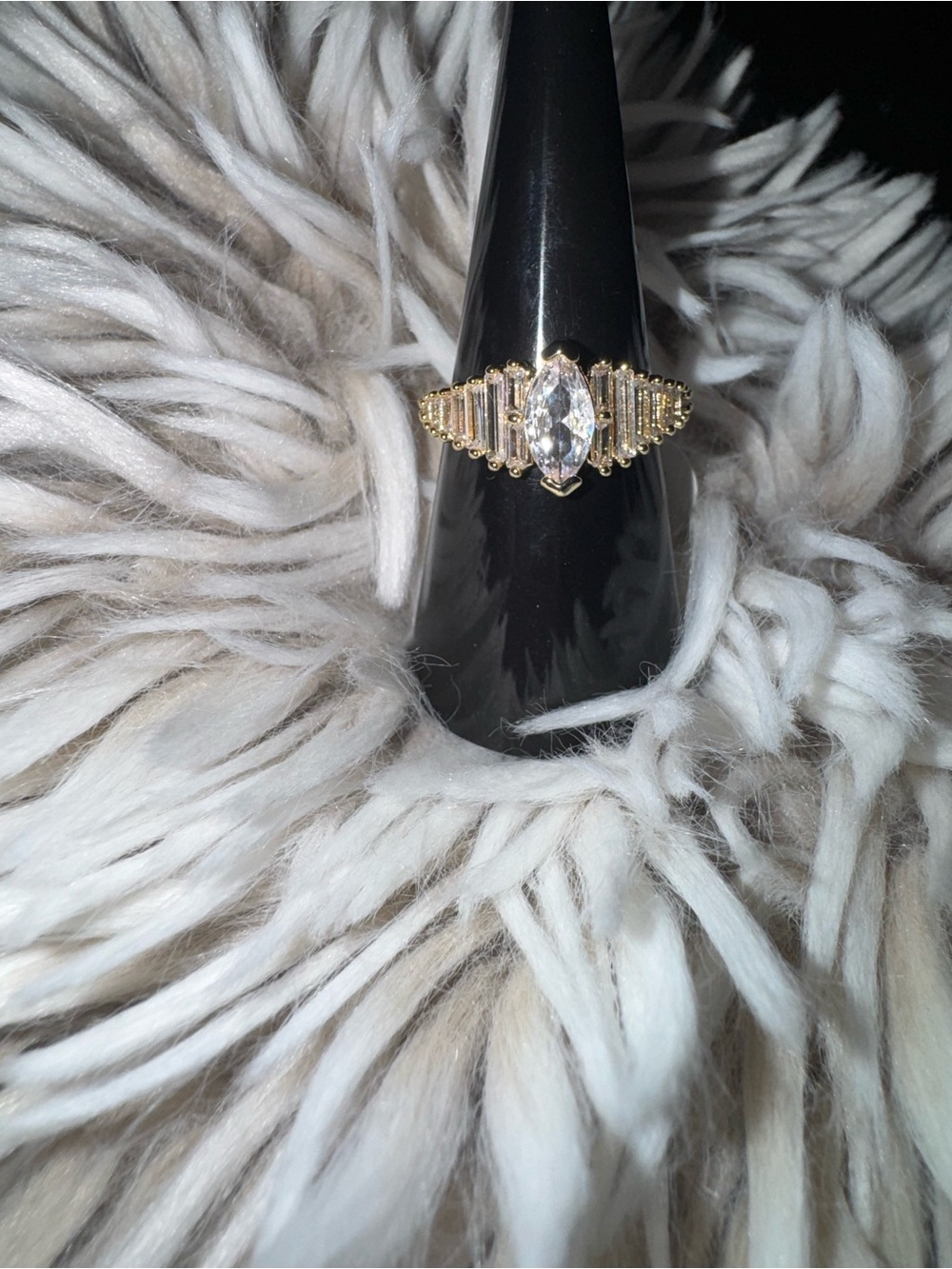 2 HOUR SALE 💎 Lumina Ring